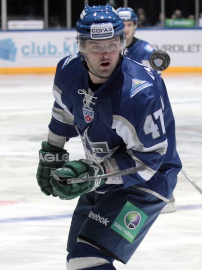 Александр Радулов