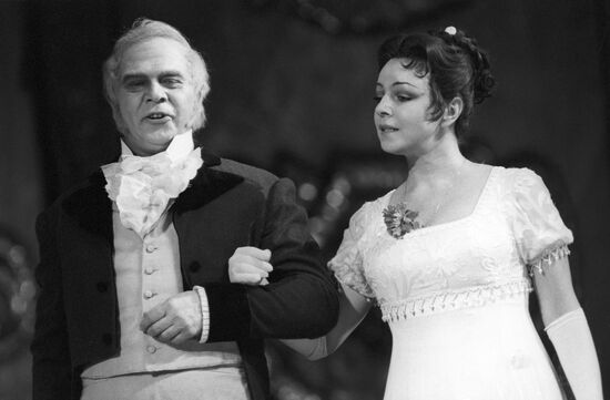 Сцена из оперы "Война и мир"