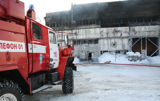 Последствия пожара на складе в Перми