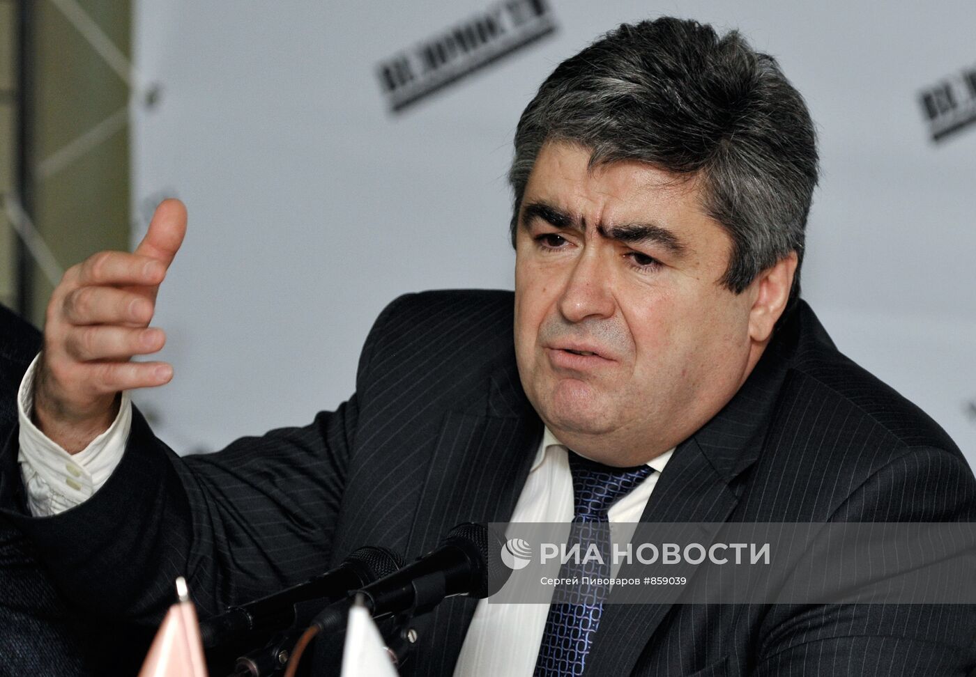 Владимир Черкезов