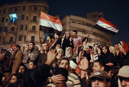Празднование отставки президента Египта Хосни Мубарака в Каире