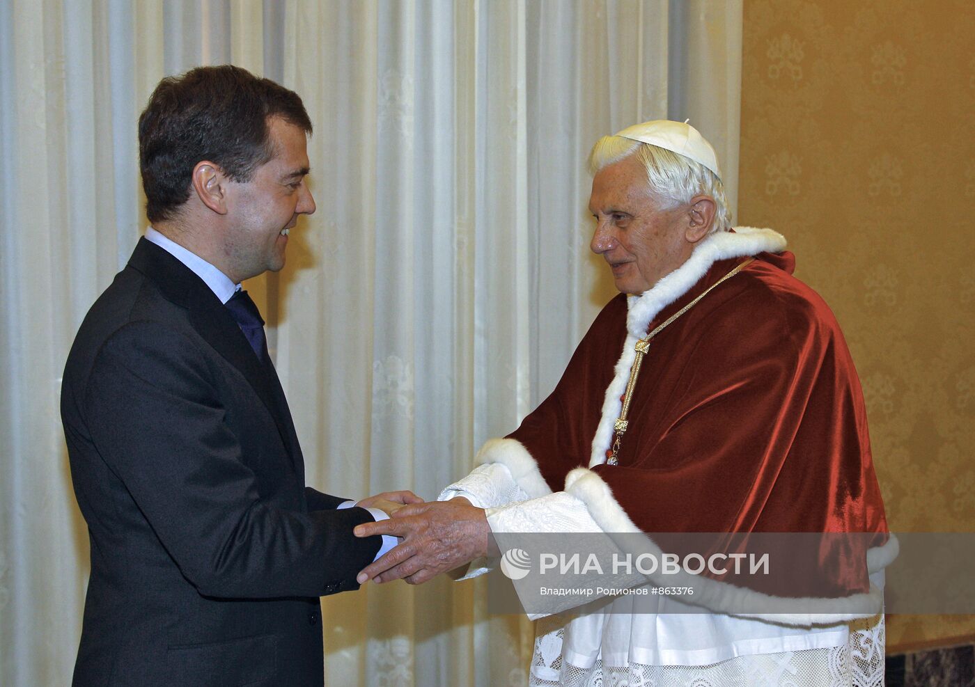 Д.Медведев с визитом в Ватикане