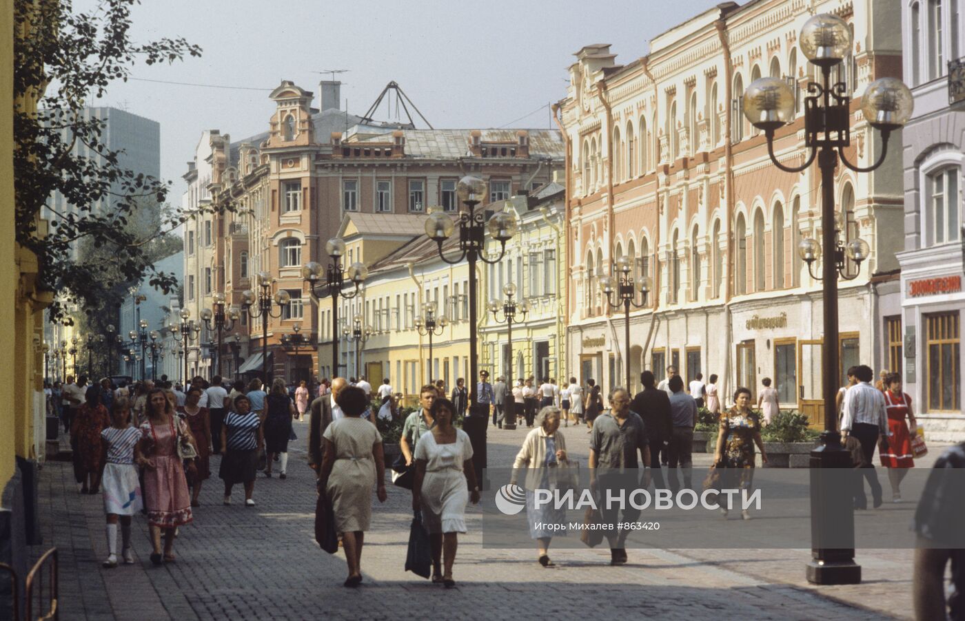 Улиц Арбат – старейшая улица в Москве