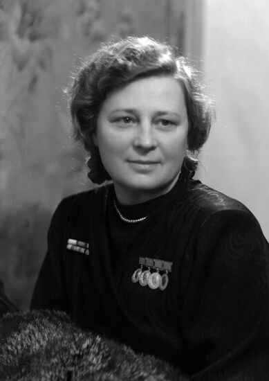 Алла Тарасова