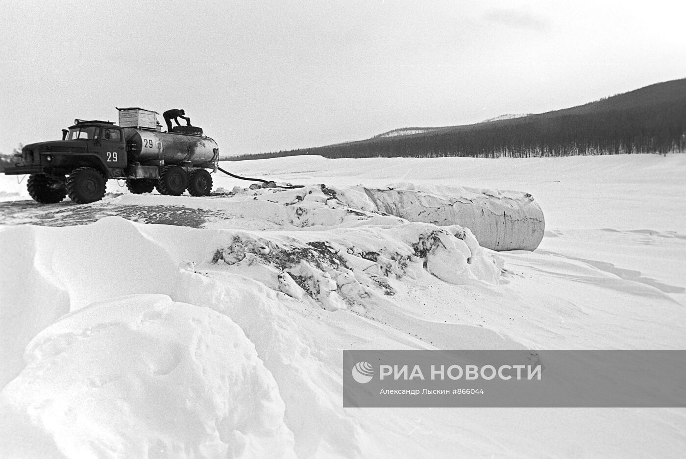 Артель старателей "Восток" на Джугджуре