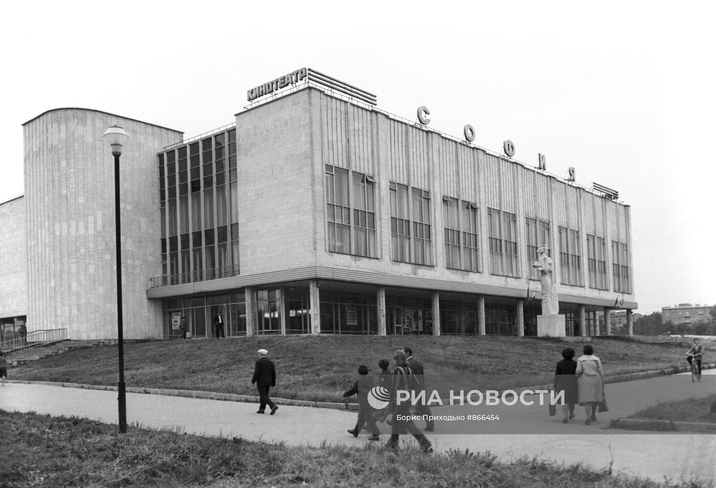 Кинотеатр "София" на востоке Москвы реконструируют, 13.09.2016 г. - Новости