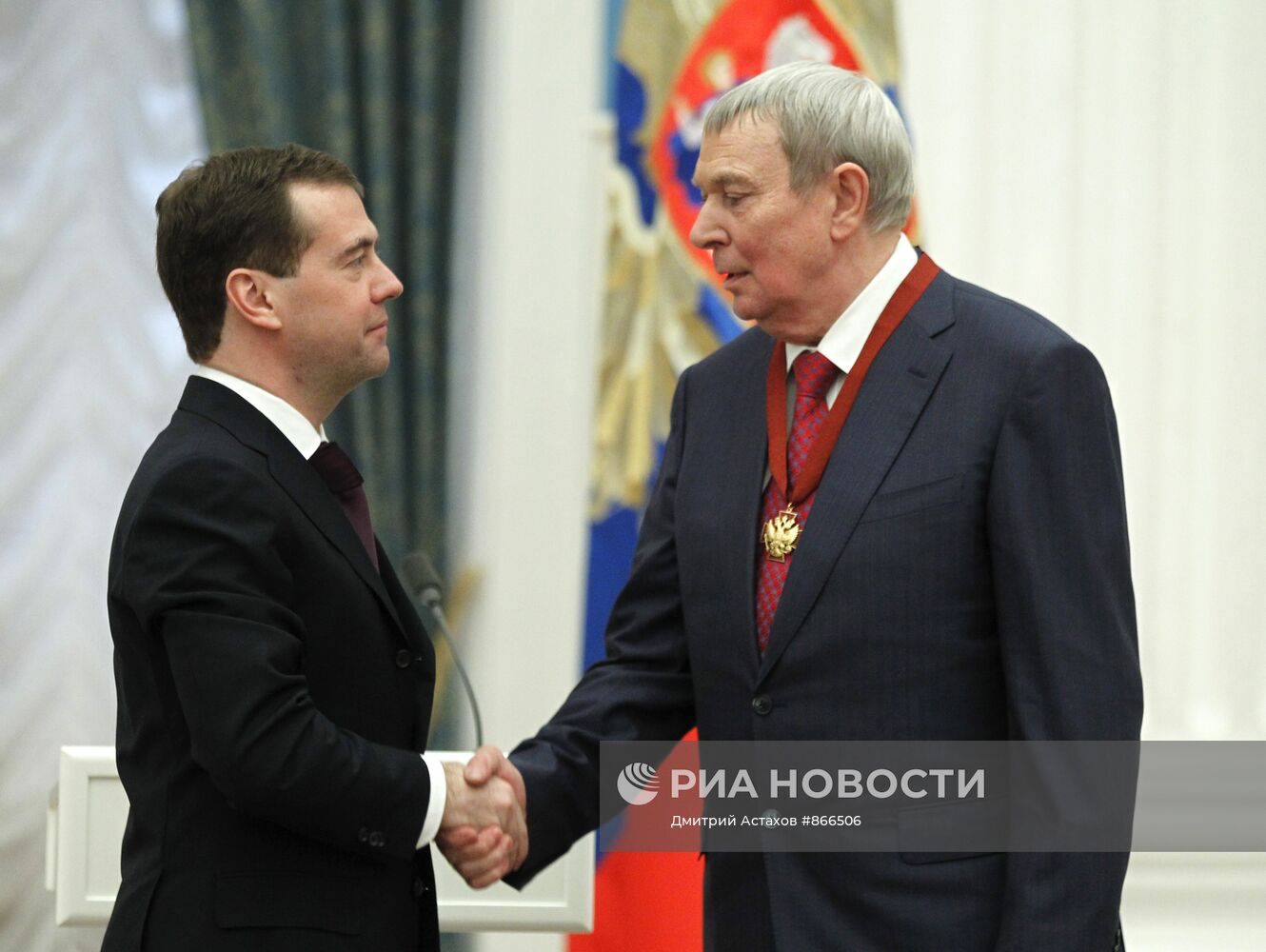 Д.Медведев вручил государственные награды в Кремле