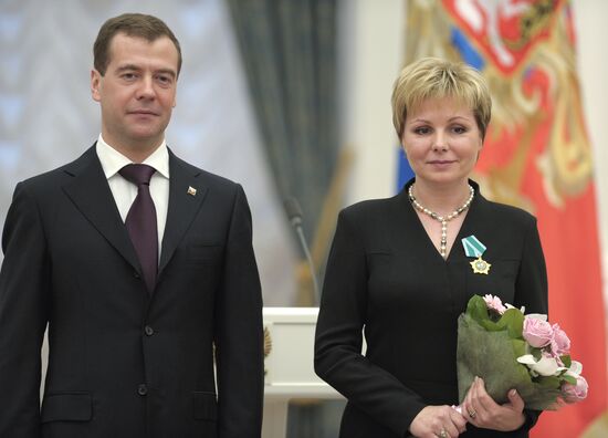 Д.Медведев вручил государственные награды в Кремле