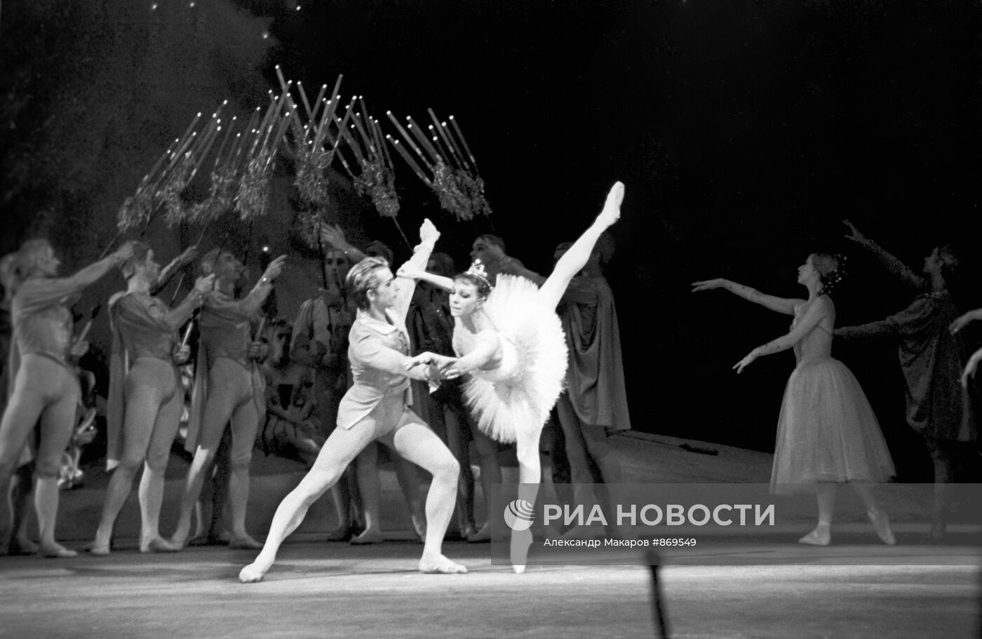 Сцена из балета "Щелкунчик"