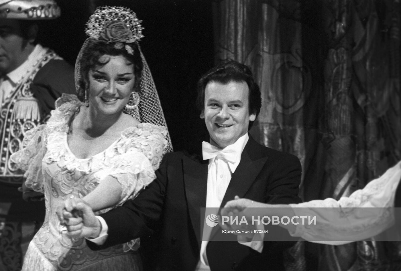 Дирижер ГАБТ Ю.Симонов и солистка театра Т.Синявская