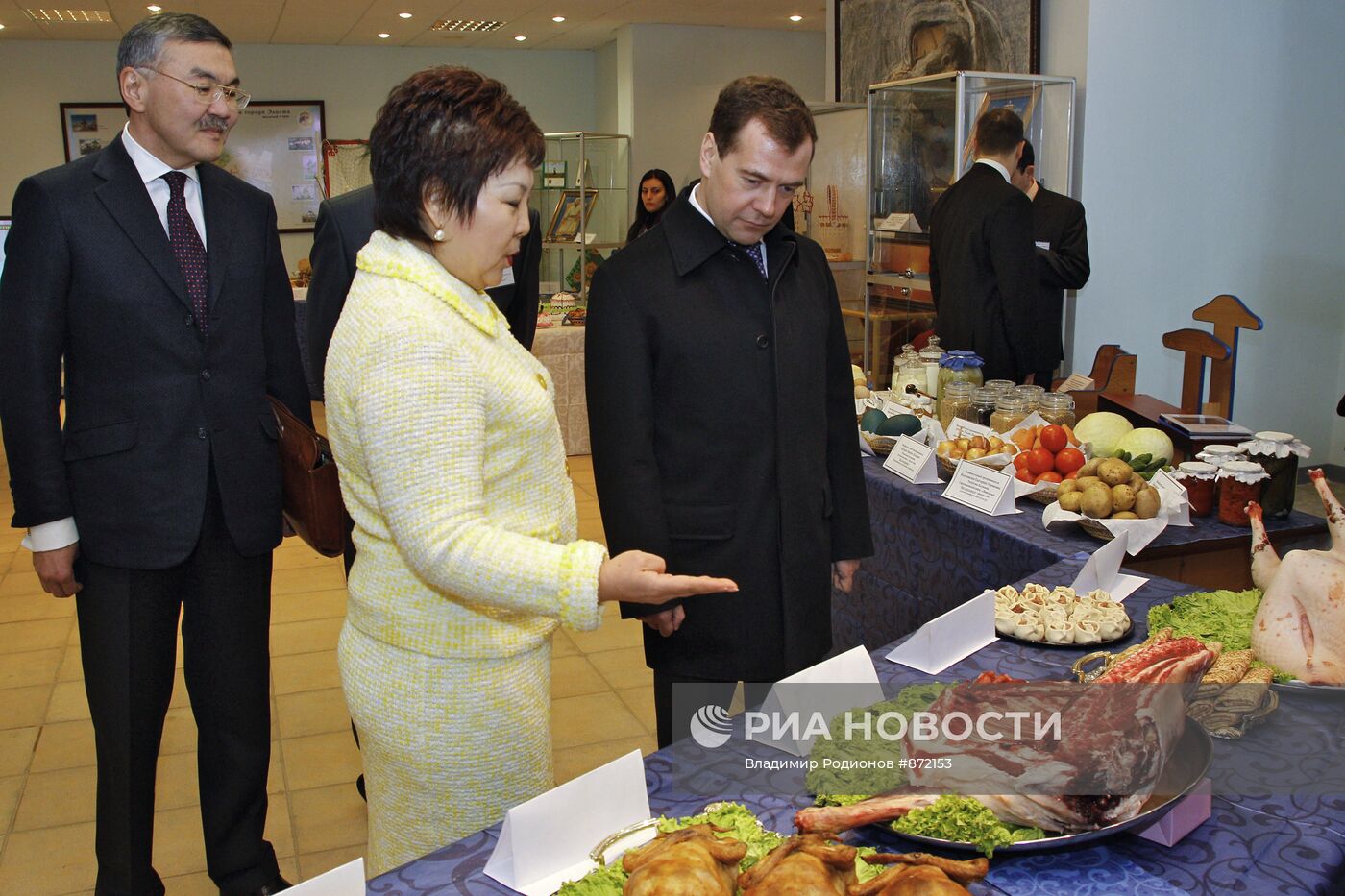 Рабочая поездка Д.Медведева в Калмыкию