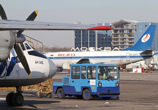 Boeing 737авиакомпании "Белавиа" в аэропорту "Внуково"