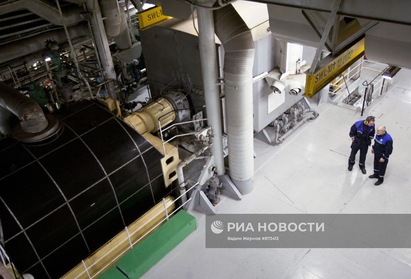 В машинном отделении атомного ледокола "Вайгач"