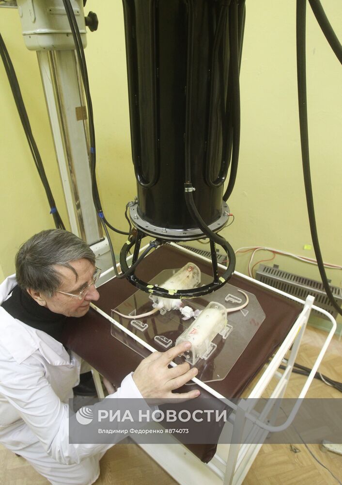 Первый в России генератор нейтронов для лечения рака