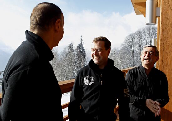 Встреча Д.Медведева с главами Армении и Азербайджана в Сочи