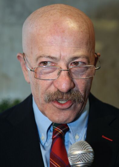 Александр Розенбаум