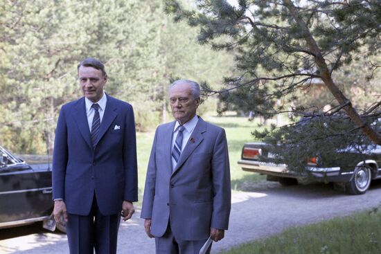 Н.А. Тихонов и М. Койвисто