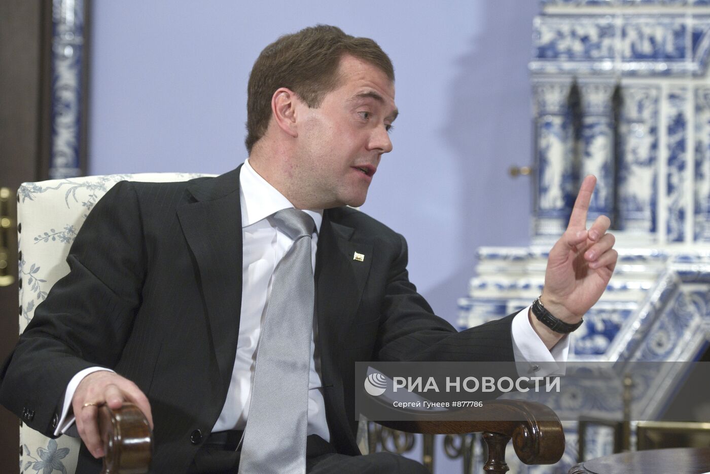 Дмитрий Медведев принял Джозефа Байдена в Горках