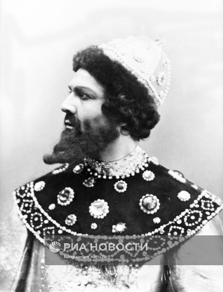 Певец Федор Шаляпин