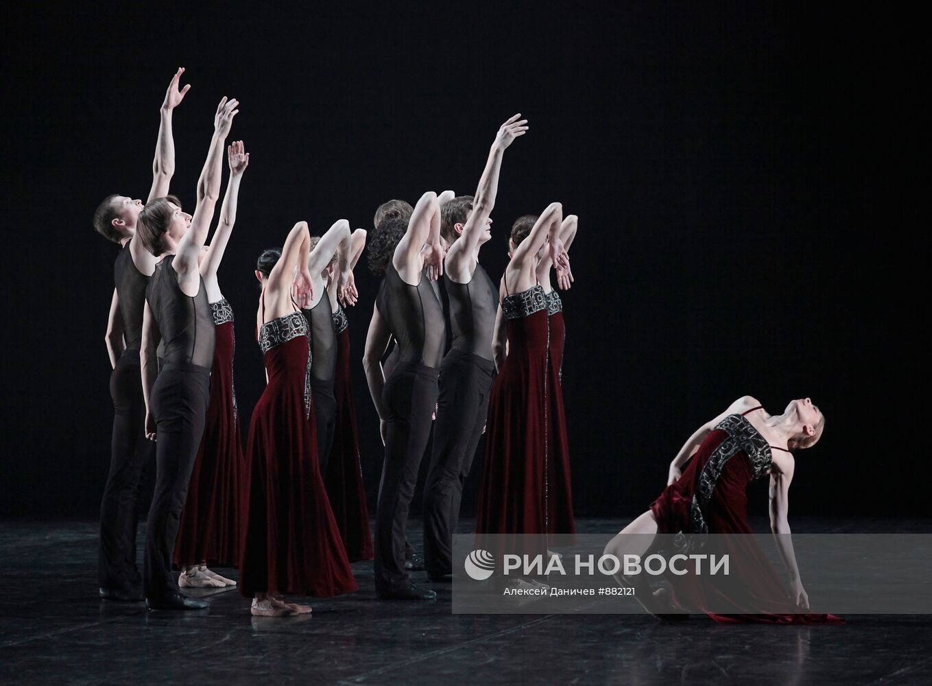Генеральный прогон балета Nunc Dimittis хореографа Начо Дуато