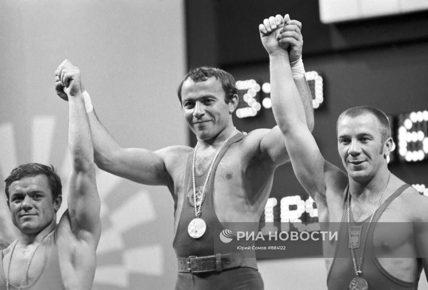 Олимпийский чемпион Мухарбий Киржинов
