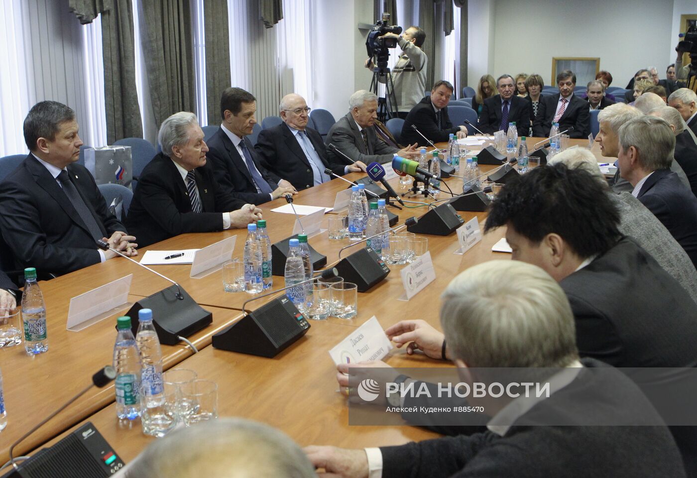 Встреча президента ОКР Александра Жукова с ветеранами футбола