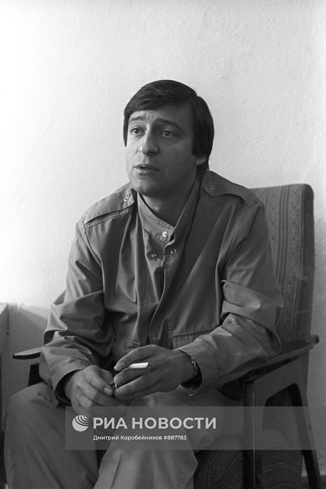 Г.Хазанов