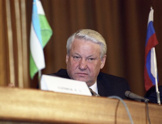 Президент РФ Б.Ельцин