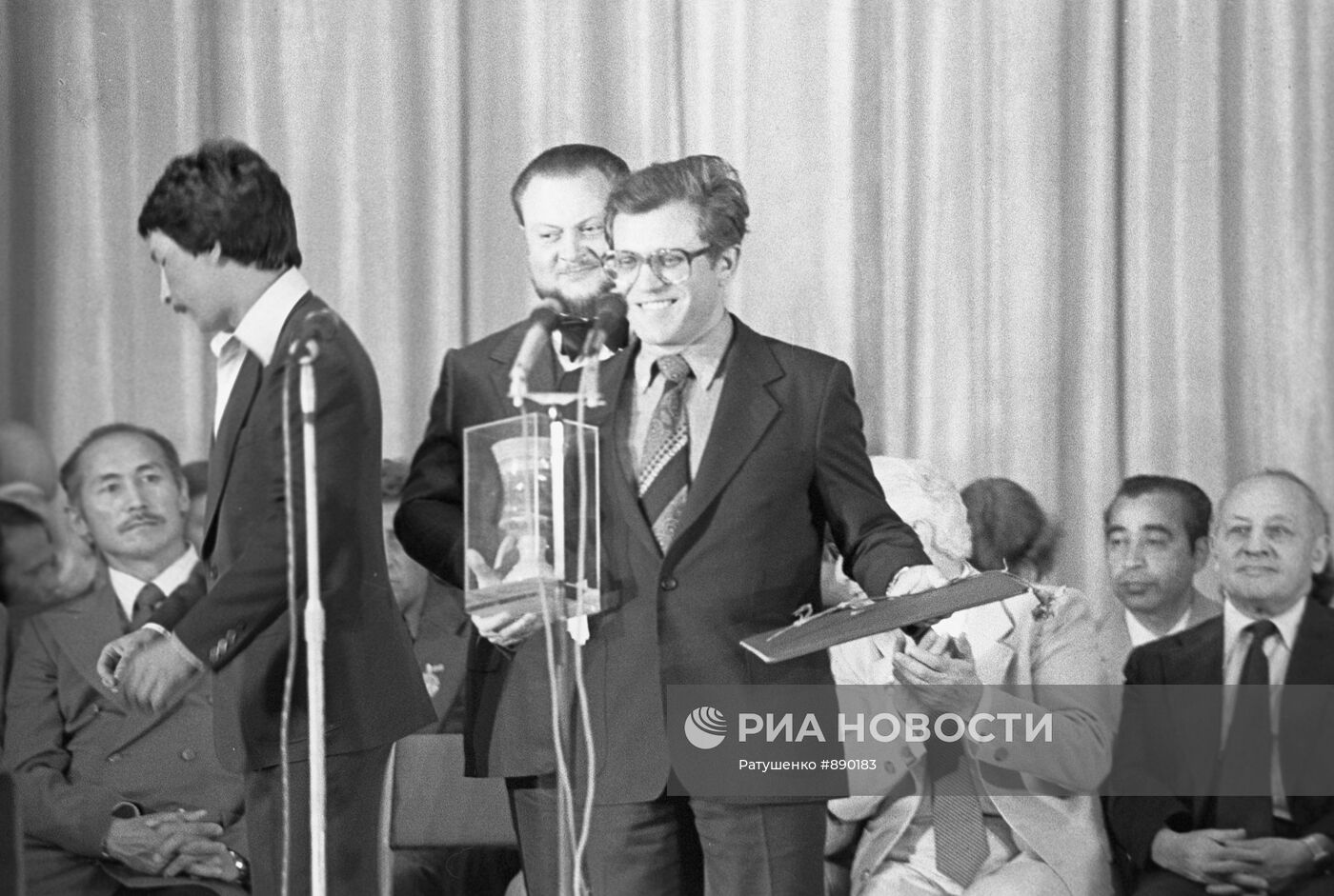 А.Митта