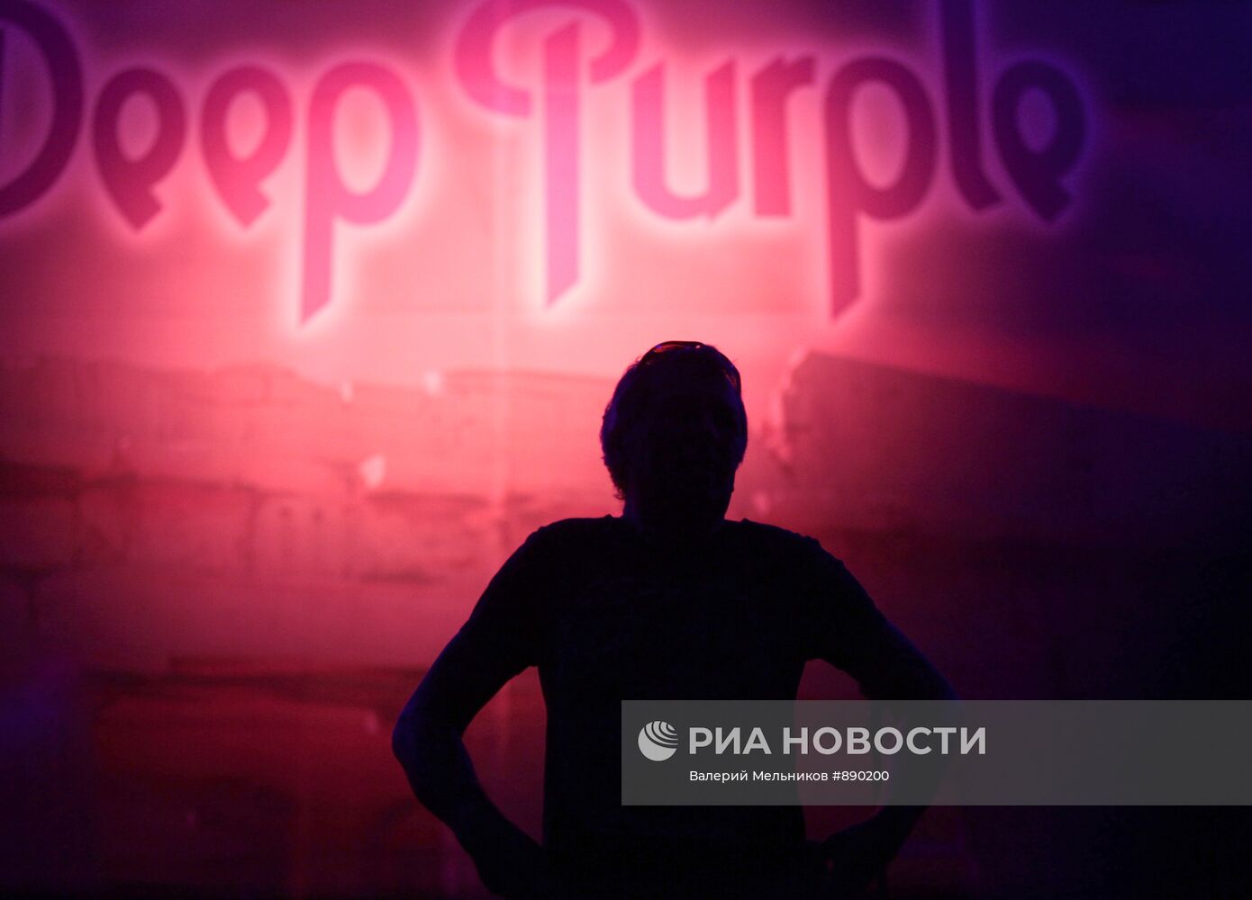 Концерт группы Deep Purple в СК "Олимпийский" в Москве