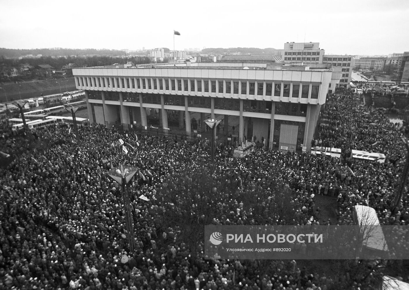 Выступления за независимость Литвы