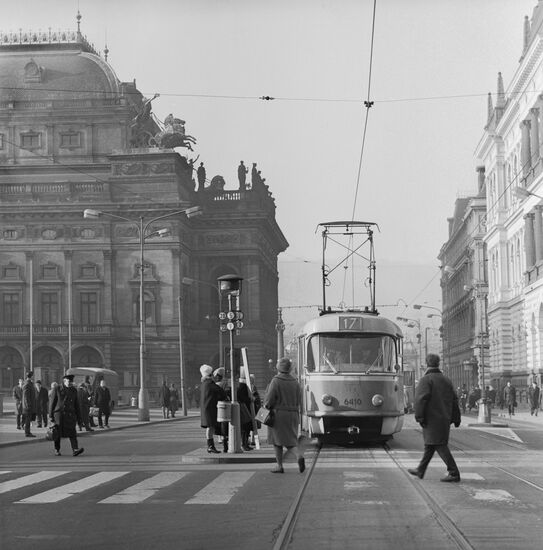 На улицах Праги