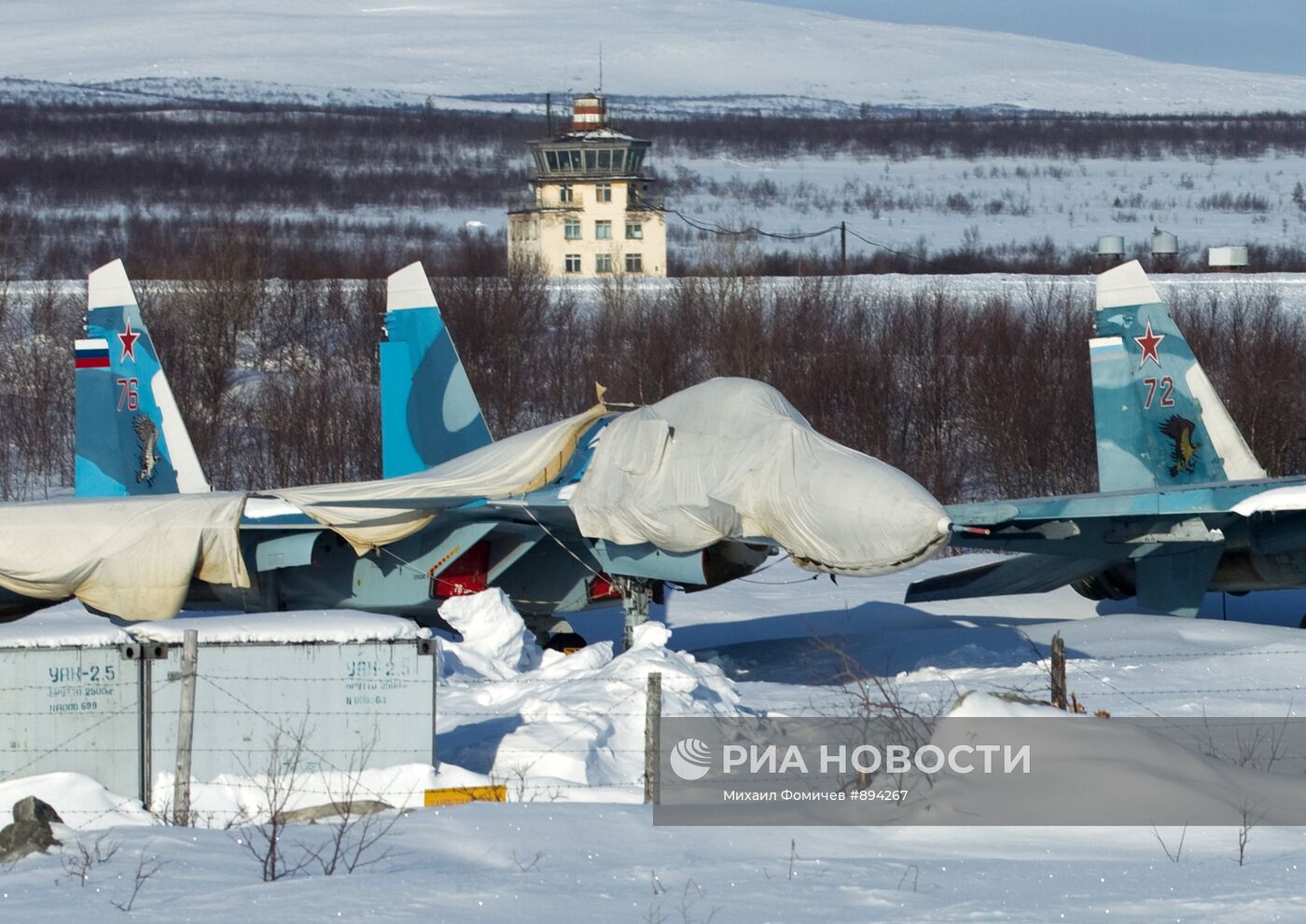 Учебные полеты 279 истребительного авиаполка Северного флота