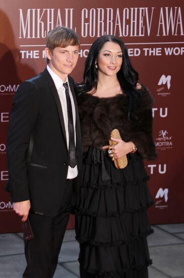 Роман Павлюченко с супругой Ларисой