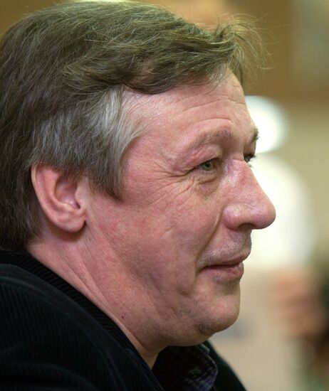 Михаил Ефремов