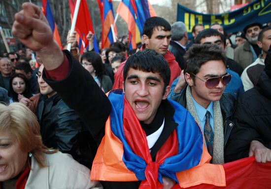 Митинг оппозиции в Армении