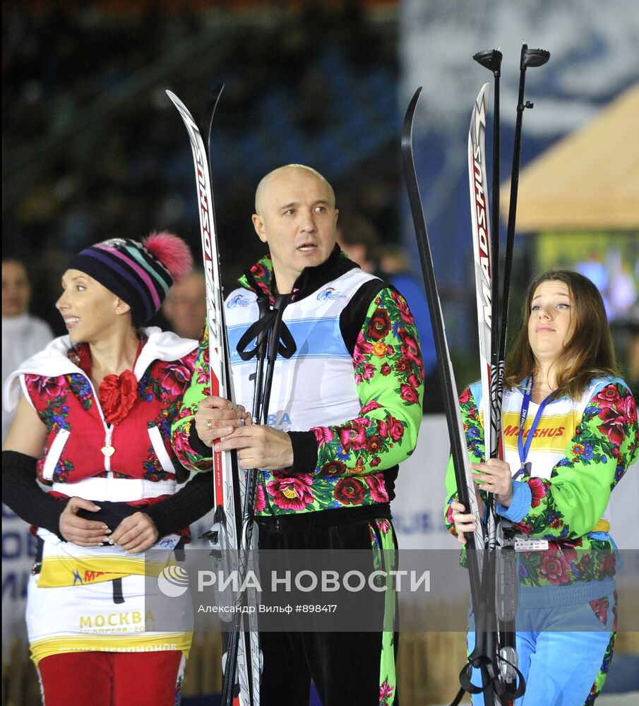 Елена Воробей, Николай Лукинский и Лоя