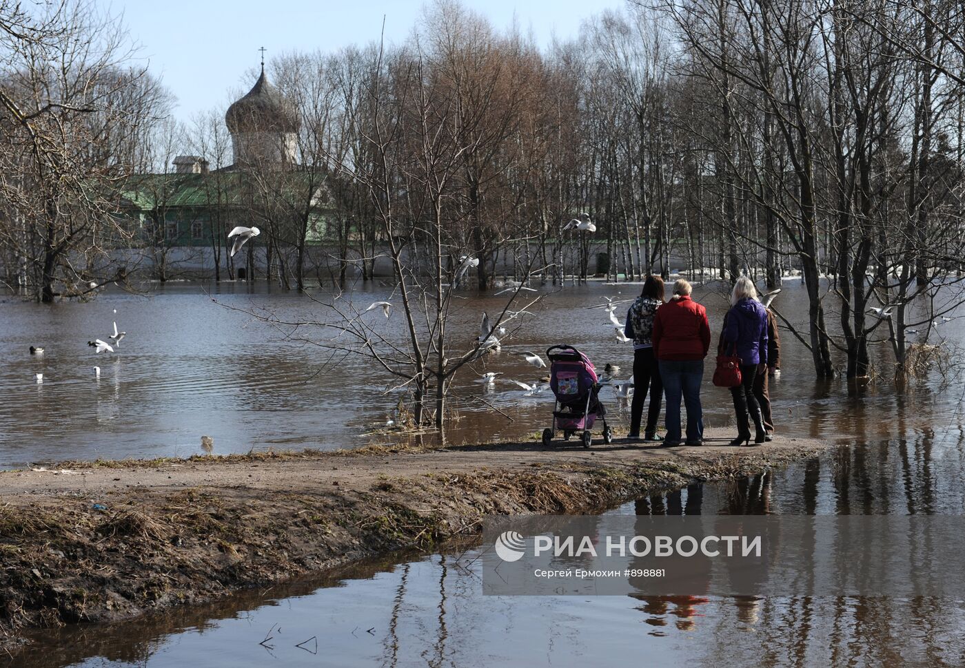 Мирожский мужской монастырь в Пскове