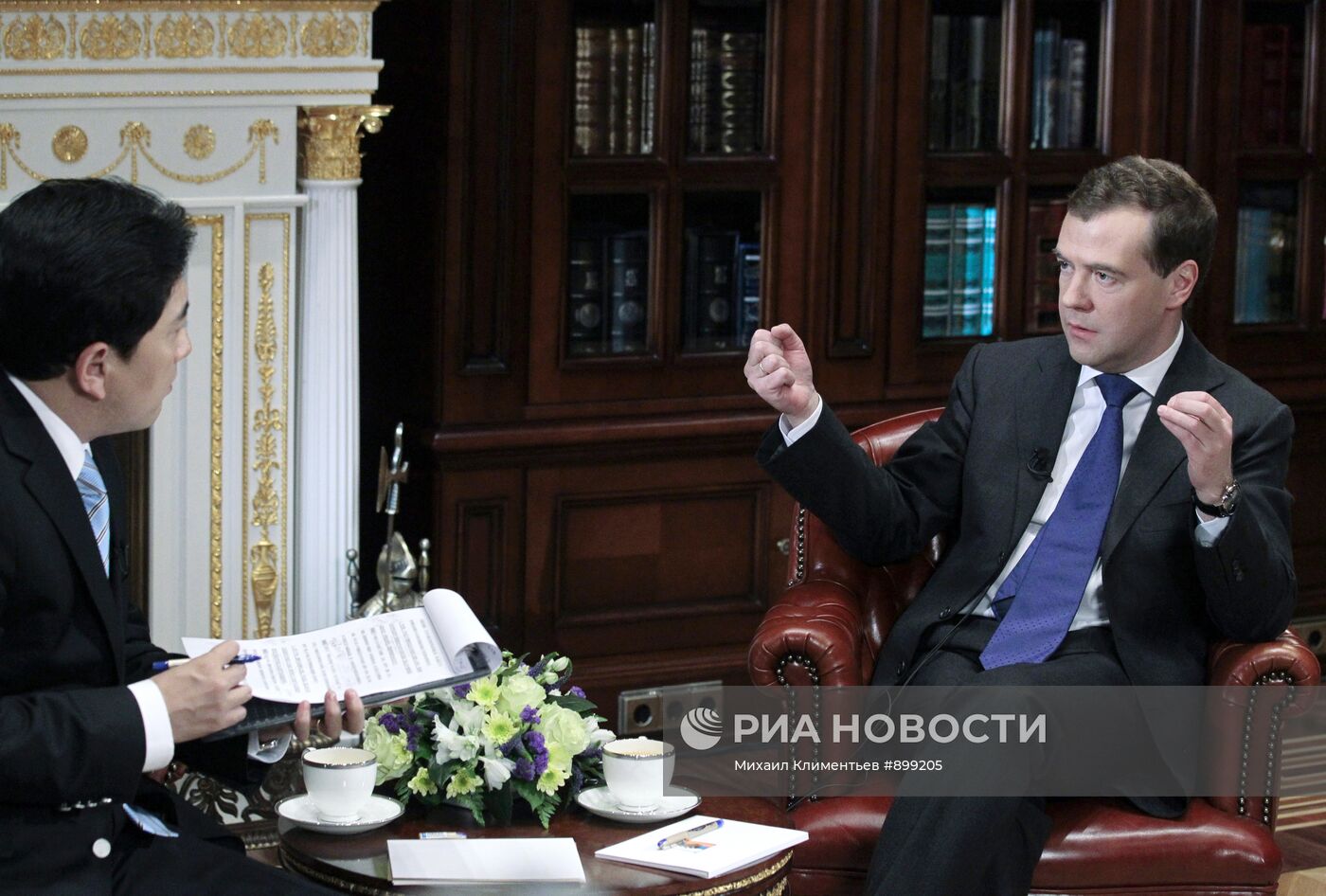 Интервью Дмитрия Медведева Центральному телевидению Китая