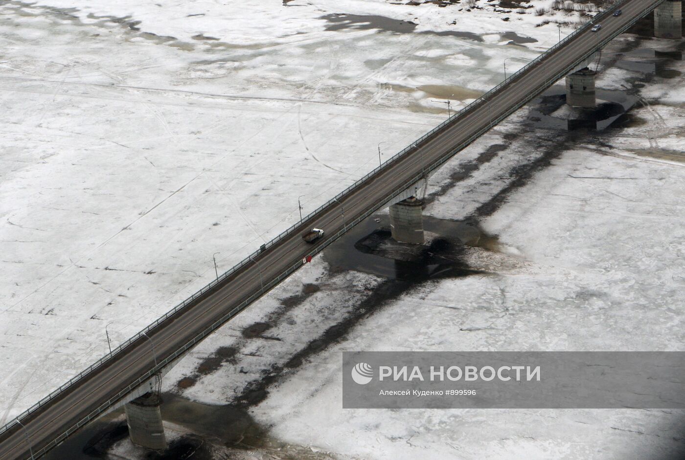 Мост через Сухону в Великом Устюге