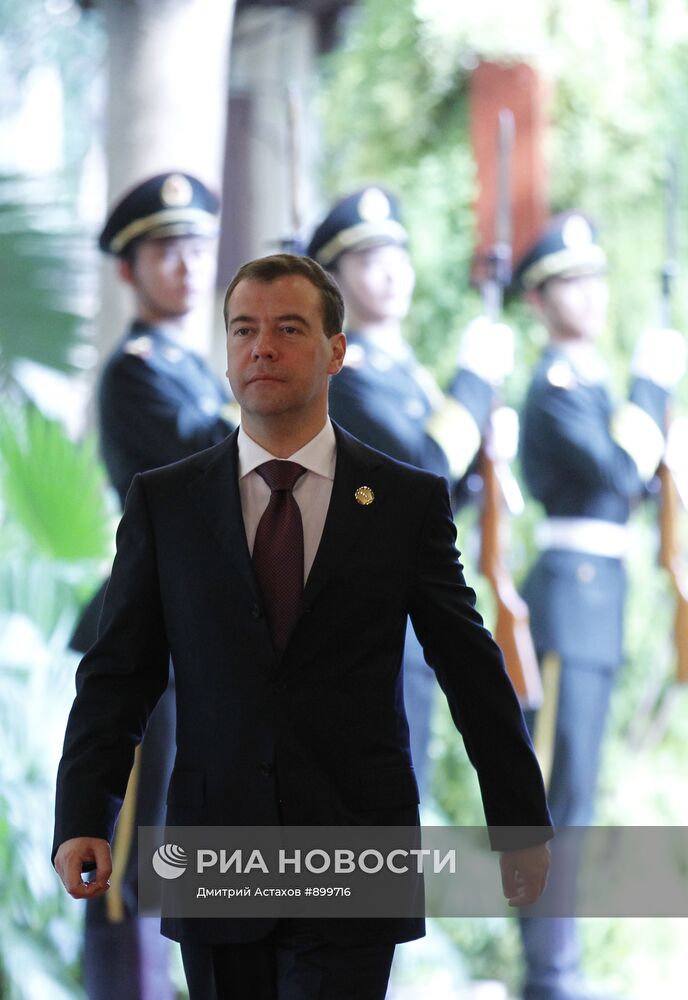 Д.Медведев принял участие в саммите БРИКС в Китае