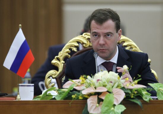 Д.Медведев принял участие в саммите БРИКС в Китае