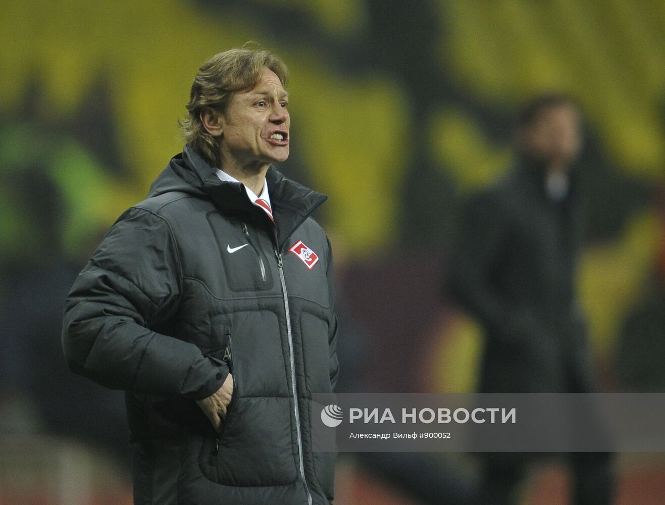 Валерий Карпин