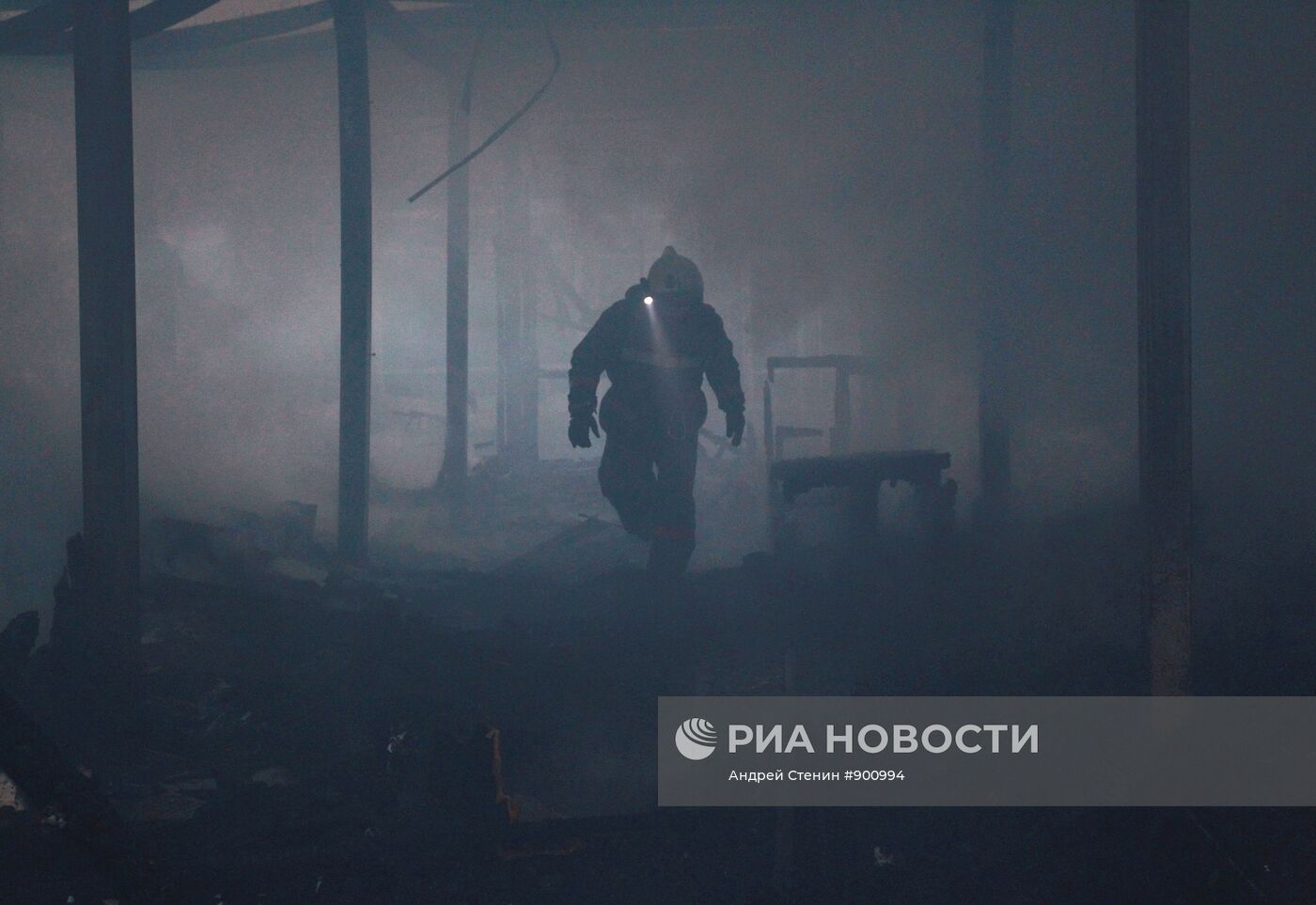 Пожар на строительном рынке в подмосковном Реутове