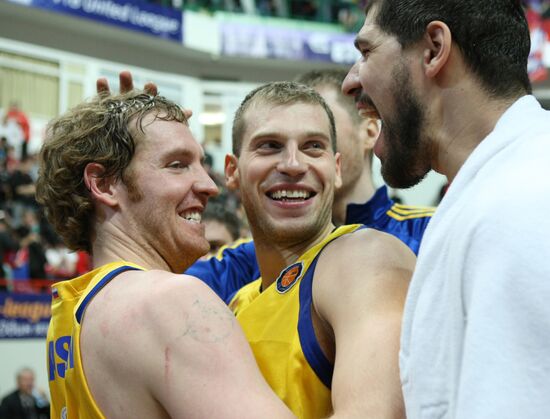 Баскетболисты "Химок" выиграли Единую лигу ВТБ