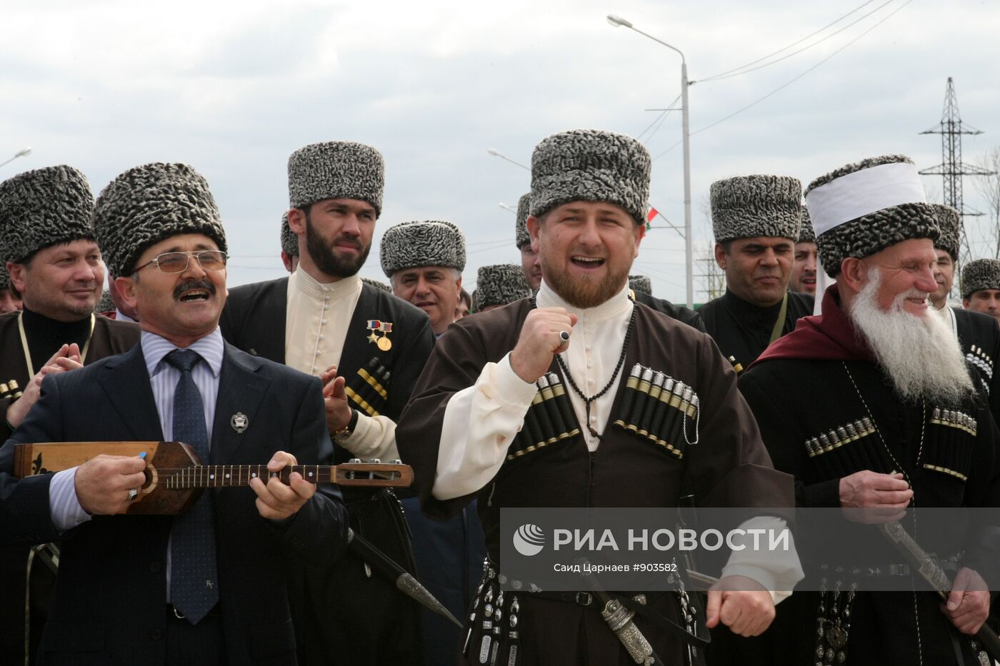 Р.Кадыров на торжествах в честь Дня чеченского языка