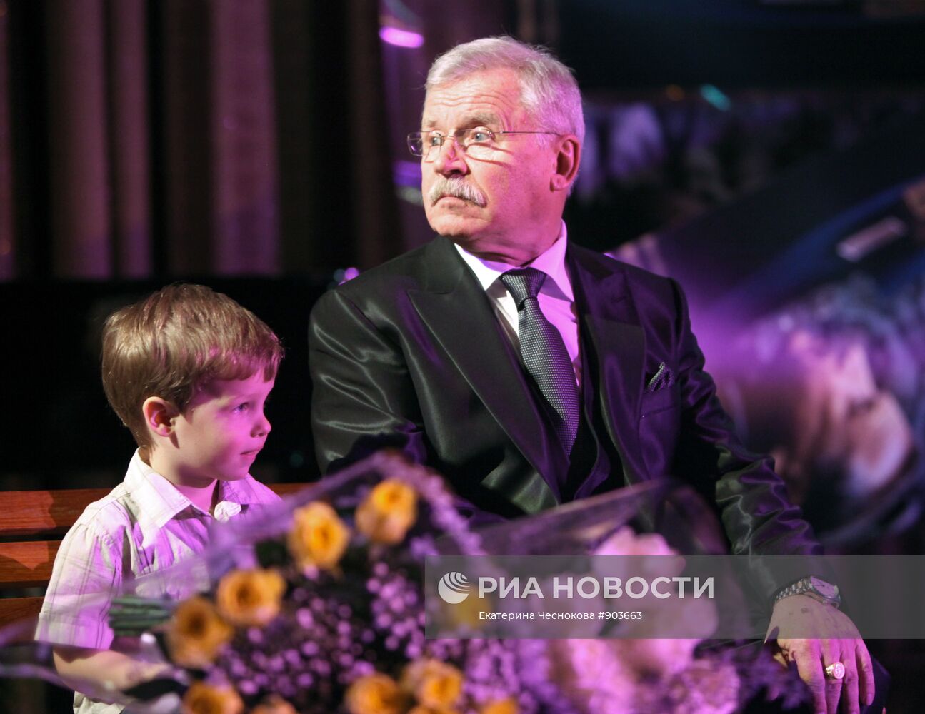 Сергей Никоненко с внуком Петром