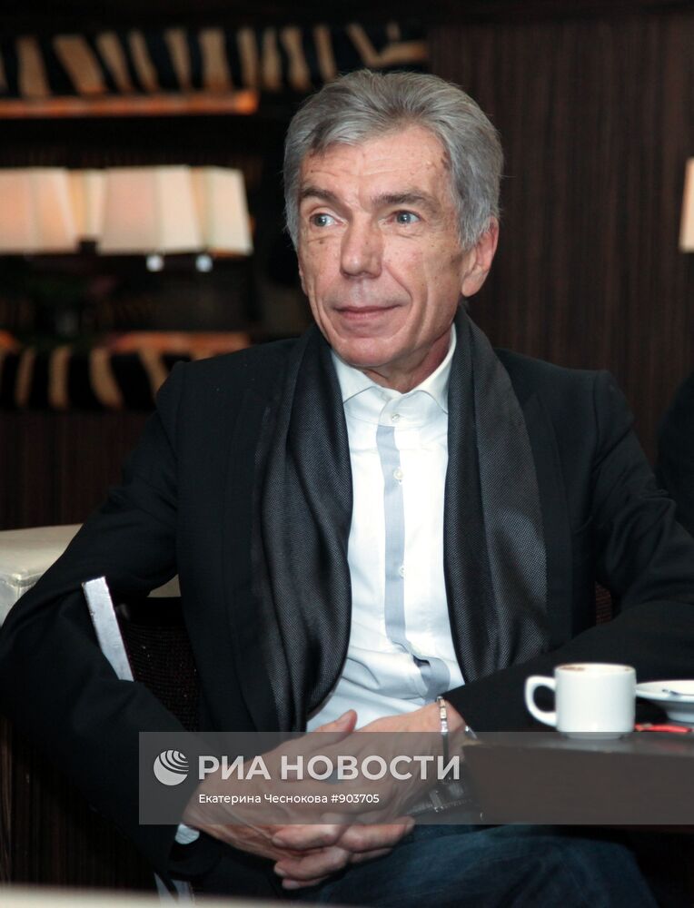 Юрий Николаев