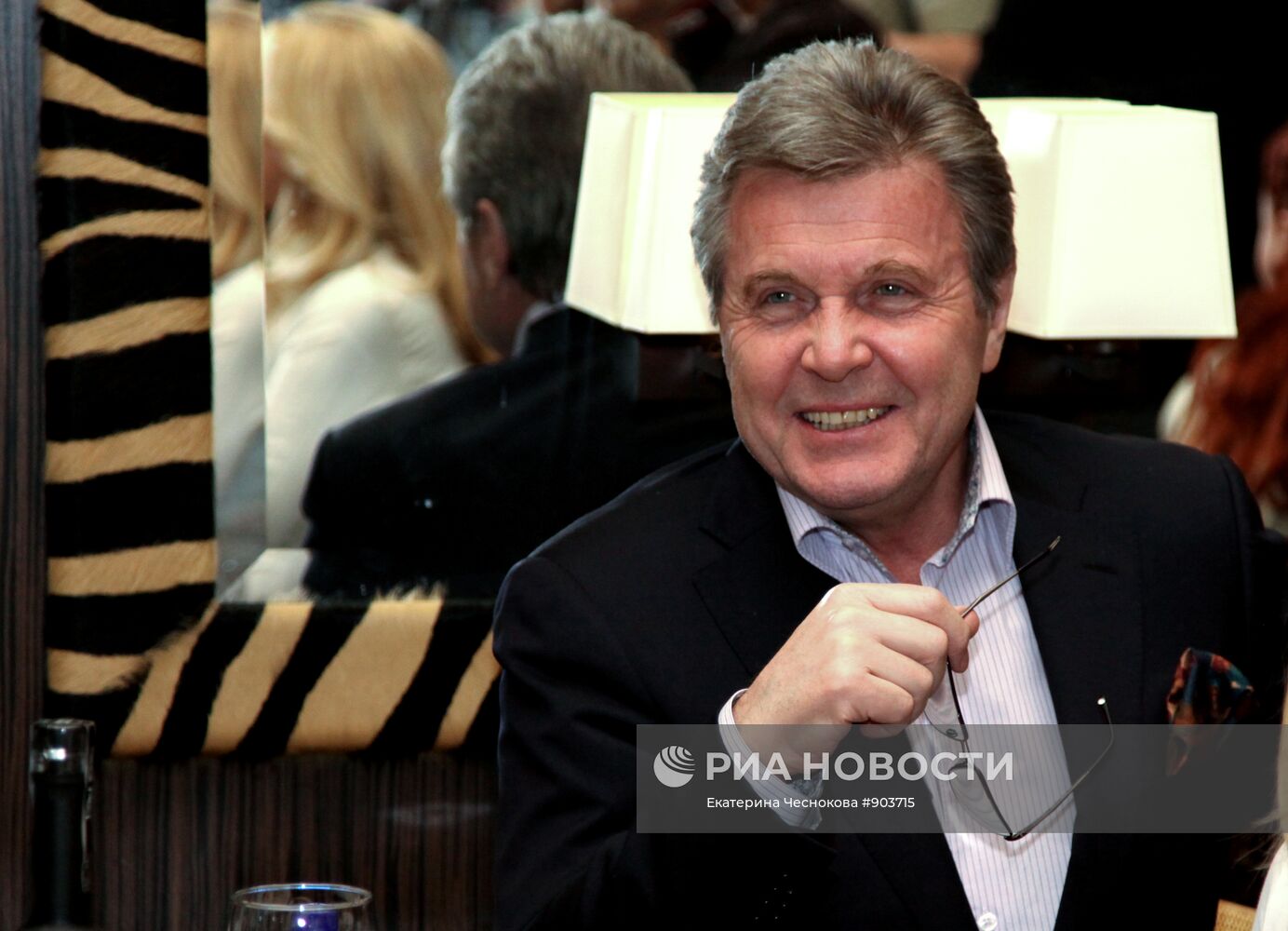 Лев Лещенко