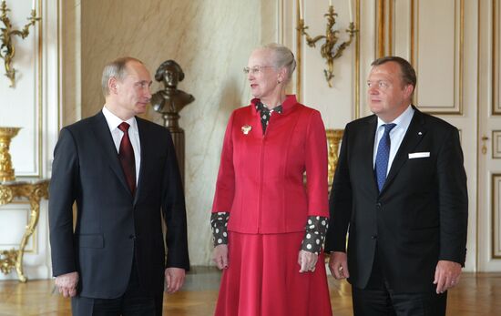 В.Путин прибыл с однодневным визитом в Данию